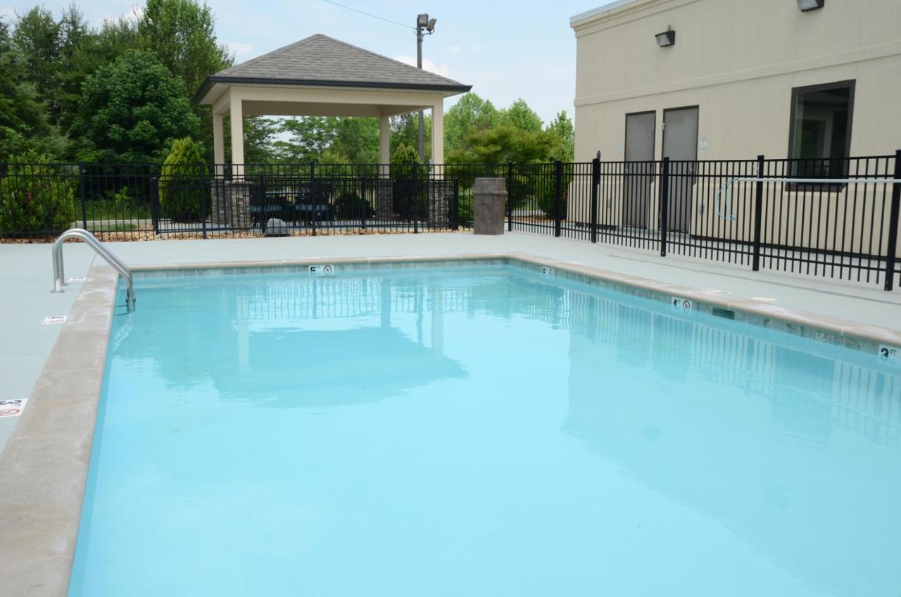 Baymont By Wyndham Clarksville Luaran gambar
